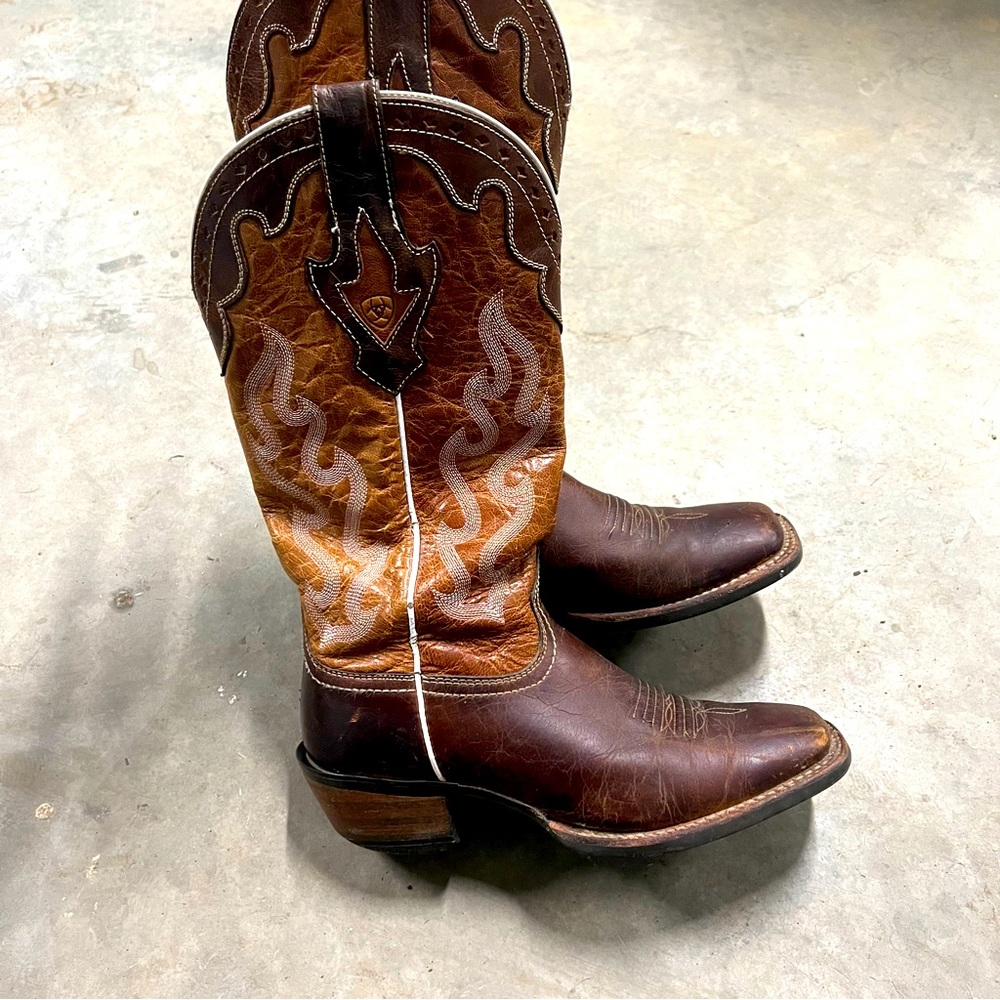 Ariat Brown and Tan Western Boots